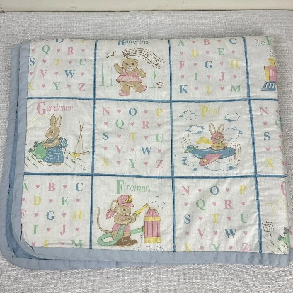 Vintage Baby Blanket Crib Quilt ABCs Animals Pastel Mouse Bunny Bear‎ 42x36